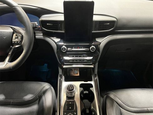 Used 2023 Ford Explorer ST w/ Technology Package image 35