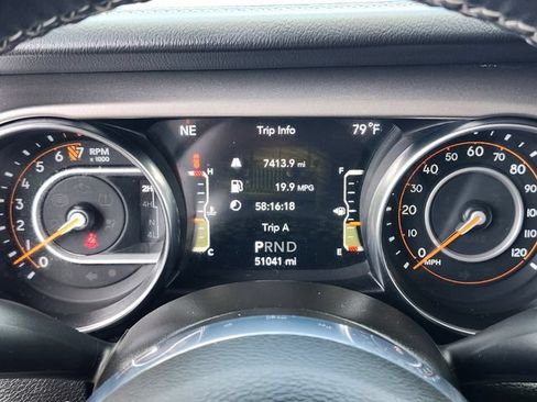 Used 2021 Jeep Wrangler Unlimited Sahara w/ Cold Weather Group AWD/4WD image 30