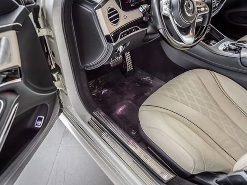 Used 2018 Mercedes-Benz S 560 4MATIC Sedan image 46