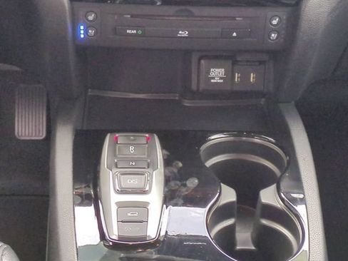 Used 2017 Honda Pilot Elite image 23