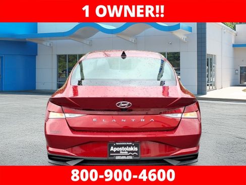 Used 2023 Hyundai Elantra SEL w/ Convenience Package FWD image 4
