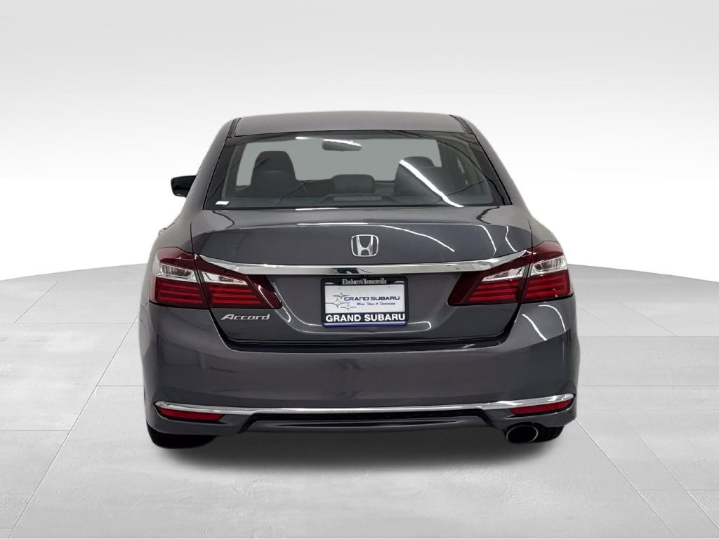 Used 2017 Honda Accord LX image 4