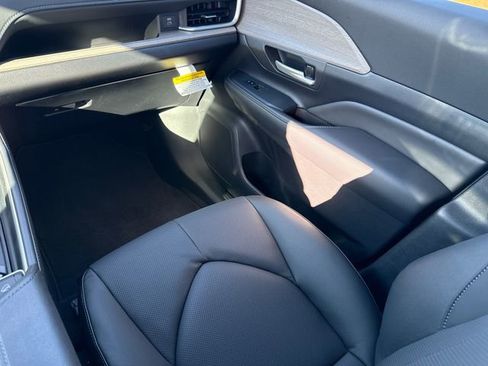 New 2026 Toyota Grand Highlander Limited image 17