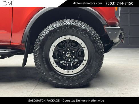 Used 2022 Ford Bronco Big Bend w/ Sasquatch Package image 44