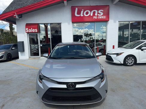 Used 2024 Toyota Corolla LE FWD image 1