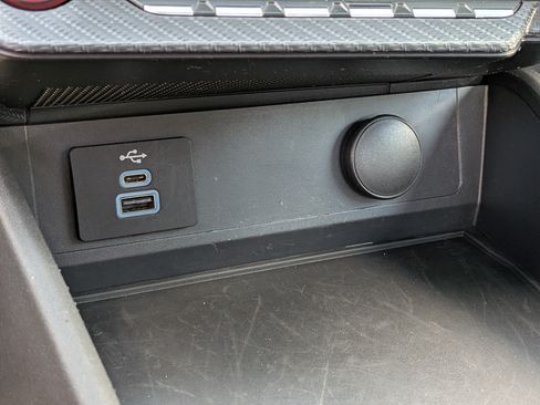 Used 2025 Ford Mustang Premium RWD image 27