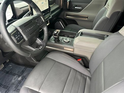 Used 2025 GMC Hummer EV 3X image 12