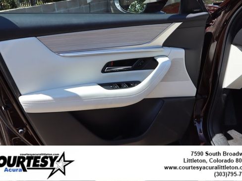 Used 2024 MAZDA CX-90 Plug-In Hybrid w/ Premium Plus AWD/4WD image 24