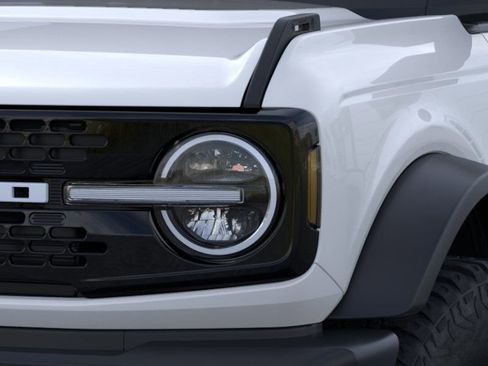 New 2023 Ford Bronco Wildtrak image 20