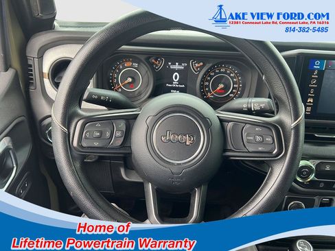 Used 2025 Jeep Wrangler Sport AWD/4WD image 24