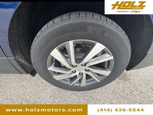 Certified 2023 Chevrolet Equinox LT image 33