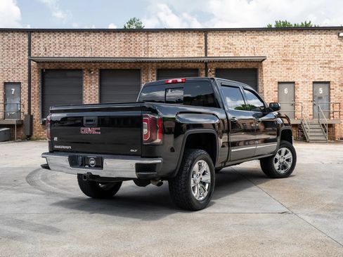 Used 2017 GMC Sierra 1500 SLT AWD/4WD image 2