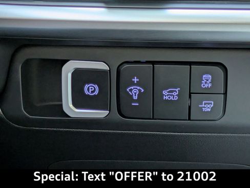 Used 2025 Hyundai Santa Fe XRT image 30