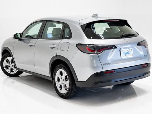 Used 2024 Honda HR-V LX image 31