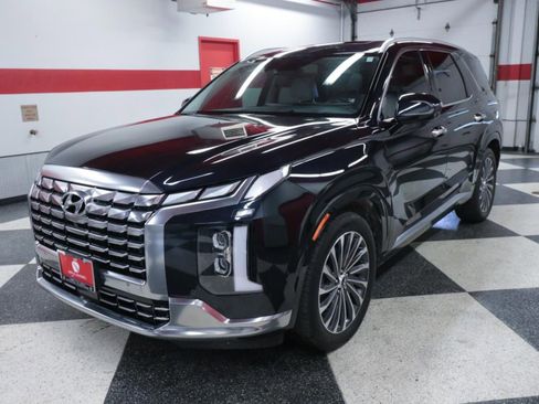Used 2025 Hyundai Palisade Calligraphy image 5