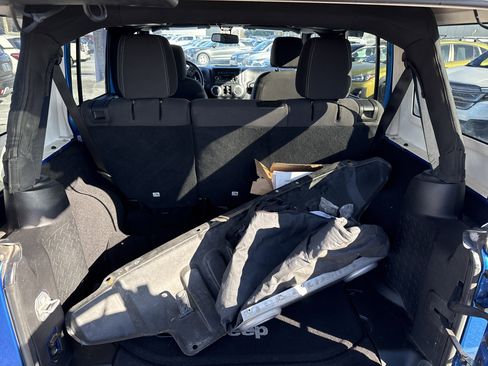 Used 2015 Jeep Wrangler Unlimited Sahara w/ Max Tow Package image 14