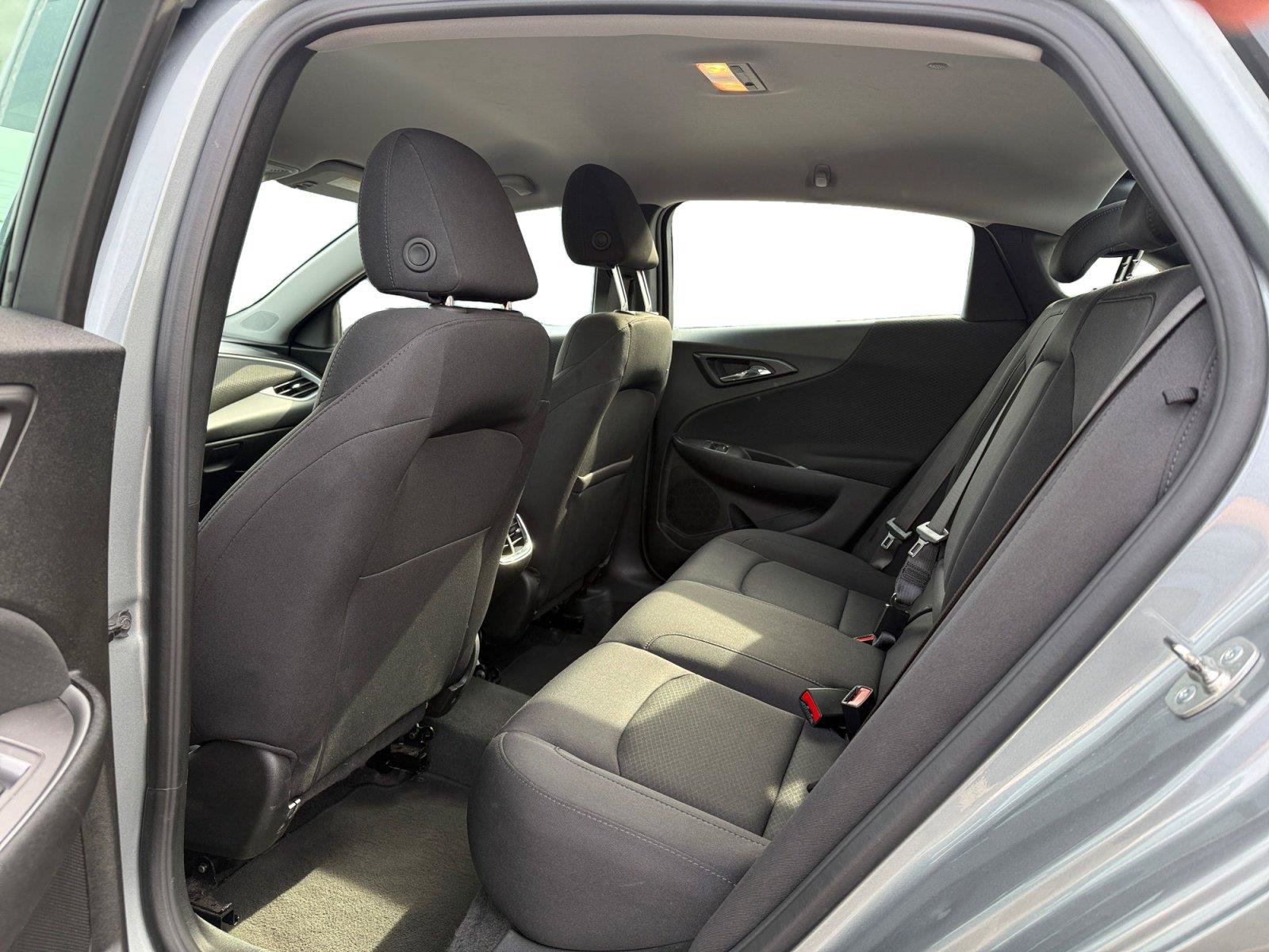 Used 2024 Chevrolet Malibu LT FWD image 19