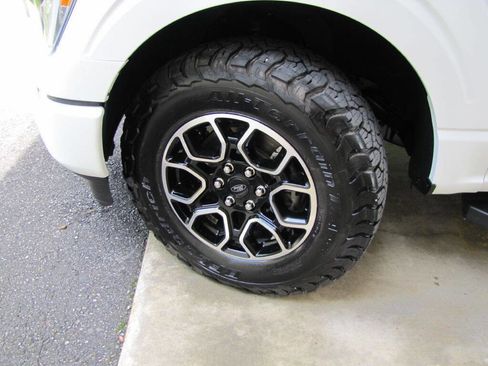 Used 2022 Ford F150 Lariat image 36