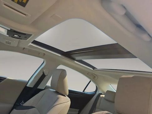 Used 2020 Lexus ES 350 w/ Accessory Package FWD image 15