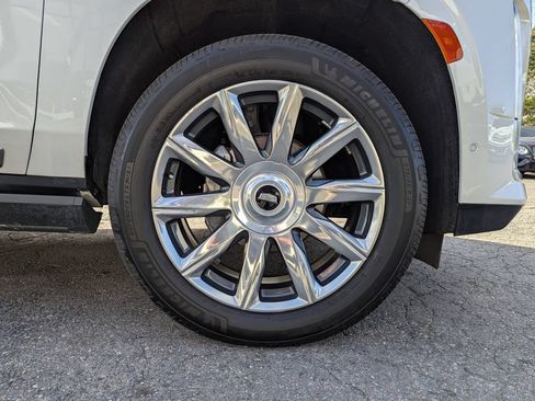 Used 2022 Cadillac Escalade Premium Luxury Platinum AWD/4WD image 56
