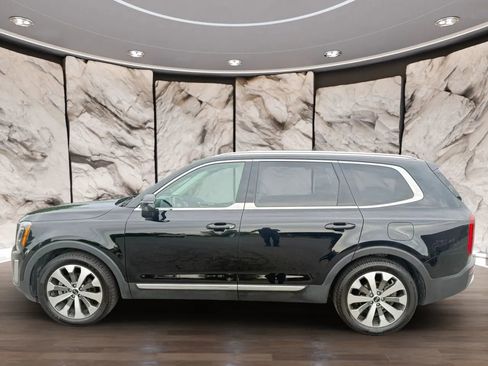 Used 2020 Kia Telluride EX w/ EX Premium Package AWD/4WD image 9