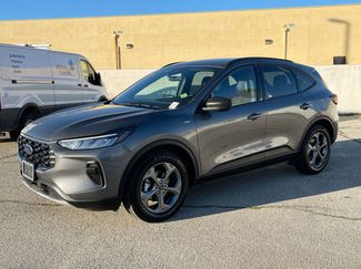 Used 2025 Ford Escape ST-Line w/ Equipment Group 301A video 1