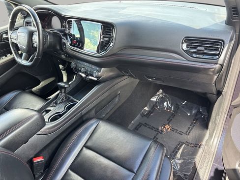 Used 2024 Dodge Durango GT RWD image 12