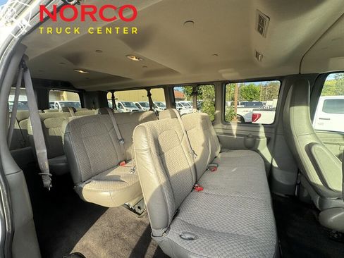 Used 2020 Chevrolet Express 3500 LT w/ LT Preferred Equipment Group image 3