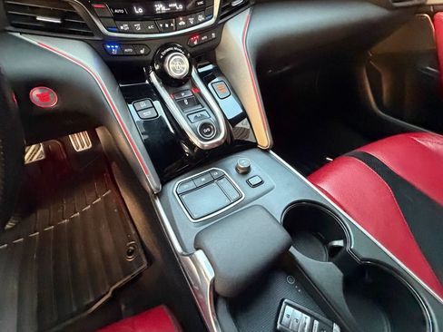 Used 2022 Acura TLX w/ A-SPEC Pkg FWD image 14