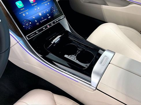 New 2026 Mercedes-Benz CLE 300 4MATIC Coupe image 7