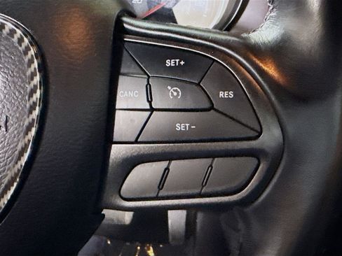 Used 2022 Dodge Charger SXT RWD image 15