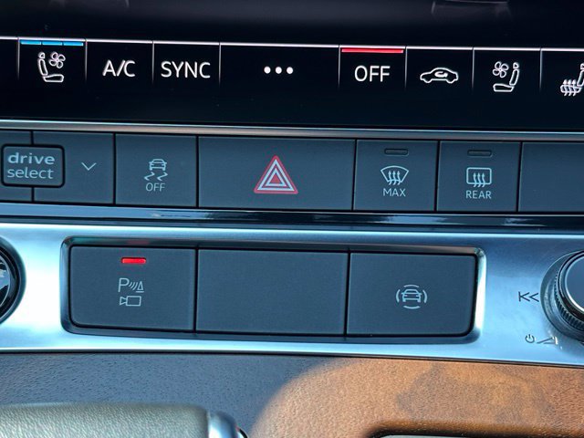 Used 2023 Audi A6 Premium Plus w/ Premium Plus Package AWD/4WD image 37