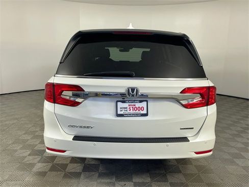 Used 2018 Honda Odyssey Touring image 24