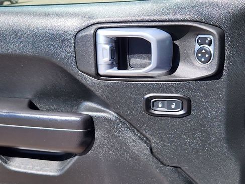 Used 2020 Jeep Wrangler Unlimited Rubicon w/ Quick Order Package 28Y Recon AWD/4WD image 20