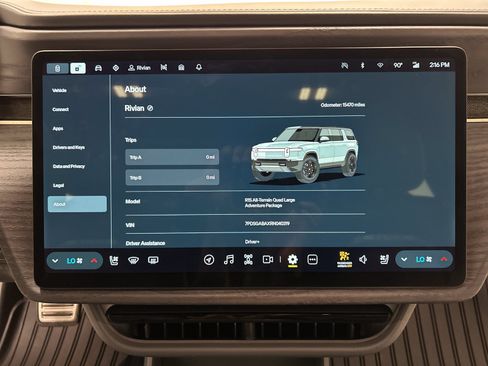 Used 2024 Rivian R1S Adventure AWD/4WD image 29