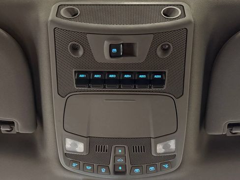 Used 2021 Ford F250 Lariat w/ Tremor Off-Road Package AWD/4WD image 16