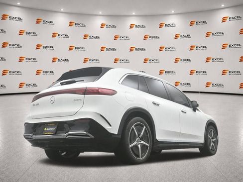 Used 2023 Mercedes-Benz EQS 580 4MATIC SUV image 66