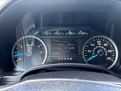 Used 2017 Ford F150 XLT w/ Equipment Group 302A Luxury AWD/4WD image 13