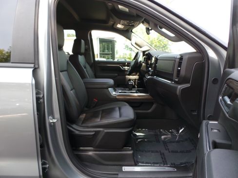 Used 2024 Chevrolet Silverado 1500 RST w/ Convenience Package II AWD/4WD image 43