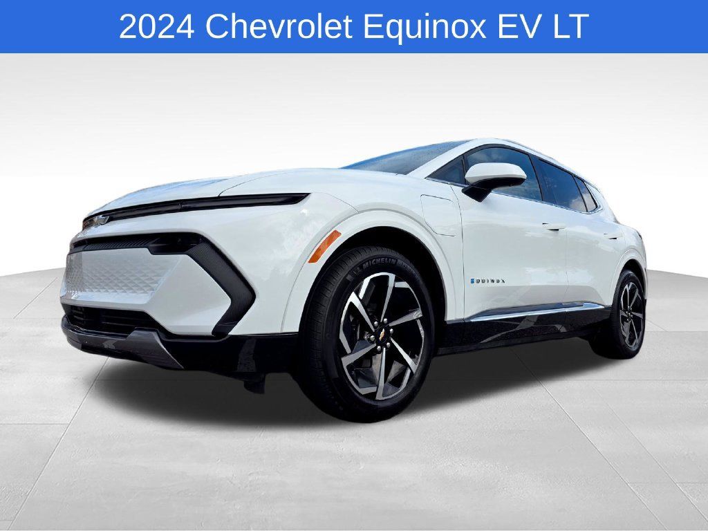 Certified 2024 Chevrolet Equinox EV LT FWD image 10