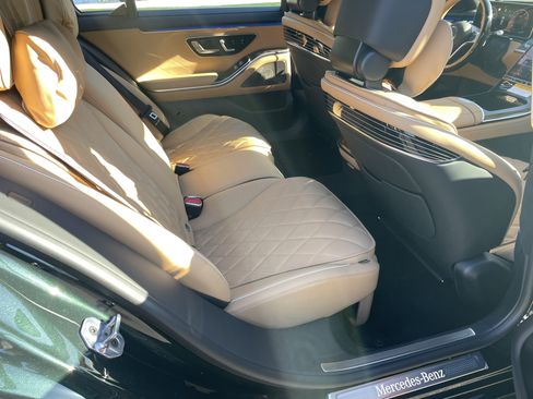 New 2026 Mercedes-Benz S 580 4MATIC Sedan image 38