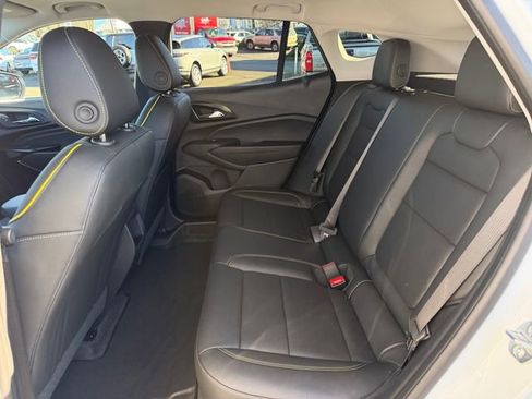 New 2026 Chevrolet Trax ACTIV w/ Sunroof Package image 31