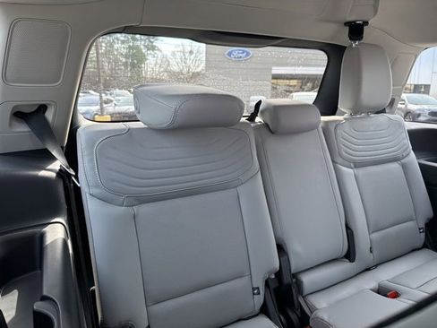 New 2026 Ford Expedition Platinum w/ Platinum Ultimate Package image 22