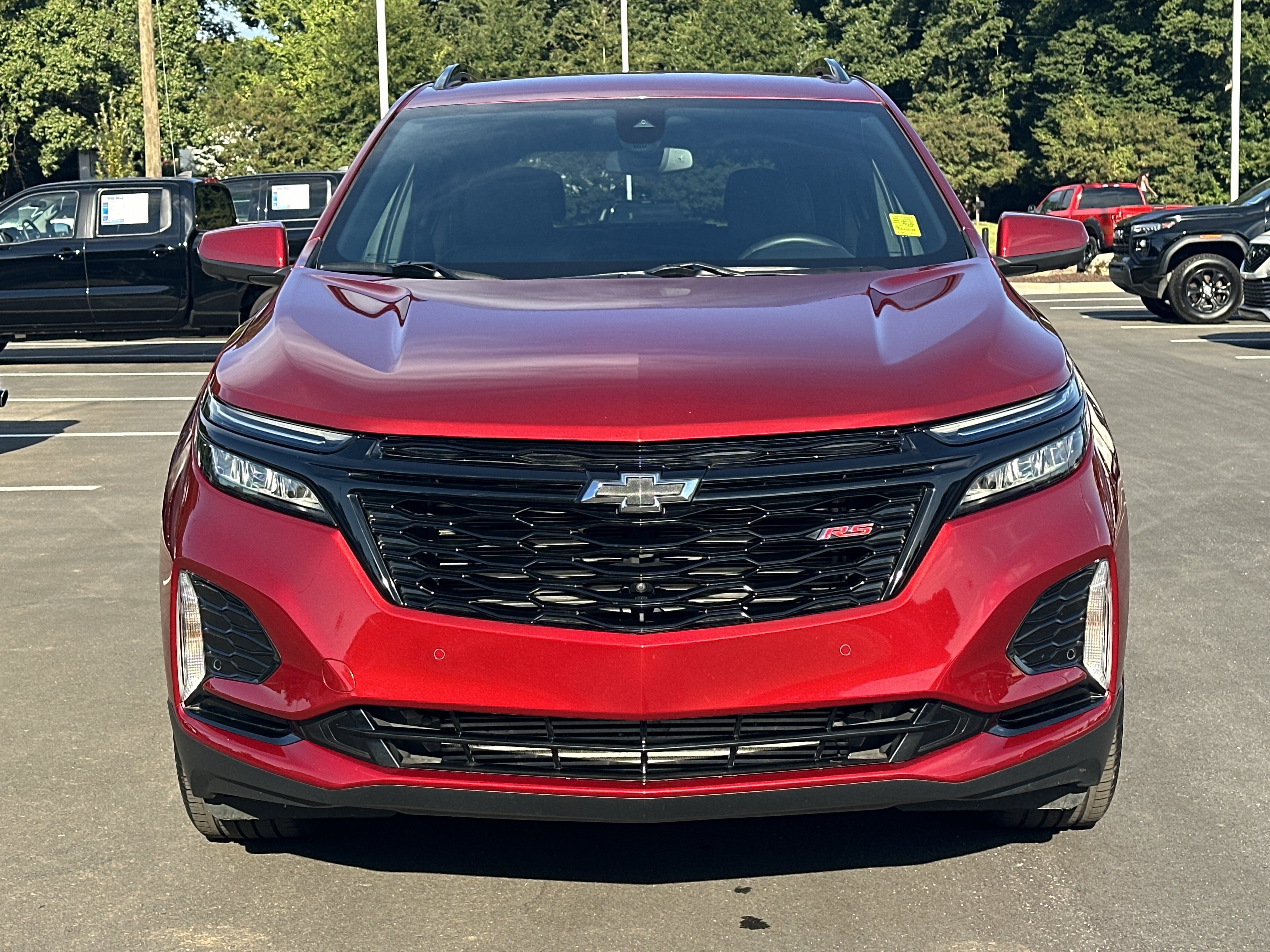 Used 2024 Chevrolet Equinox RS FWD image 3