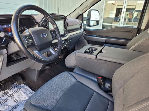 Used 2021 Ford F150 XLT image 12