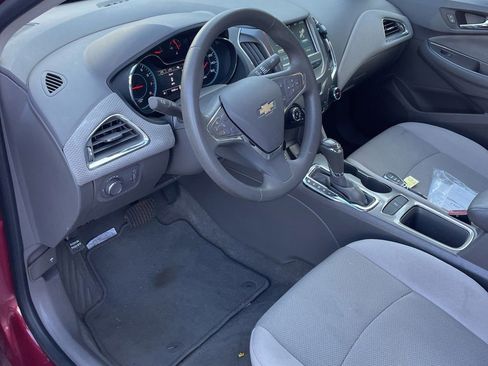 Used 2017 Chevrolet Cruze LT w/ Convenience Package image 29