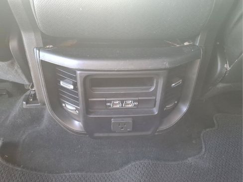 Used 2021 RAM 1500 Laramie w/ Off Road Group AWD/4WD image 15