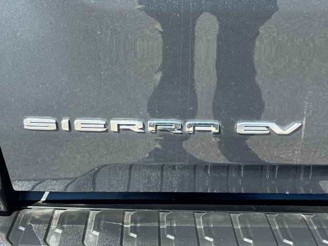 Used 2026 GMC Sierra EV Denali AWD/4WD image 32