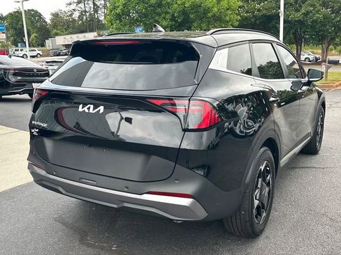 Used 2026 Kia Sportage EX w/ EX Panorama Roof Package FWD image 3