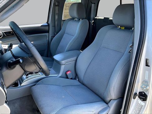 Used 2008 Toyota Tacoma PreRunner RWD image 7